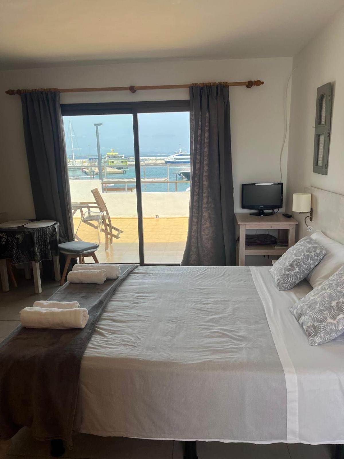 Apartamentos Mar I Vent Puerto De Ла-Савина Экстерьер фото